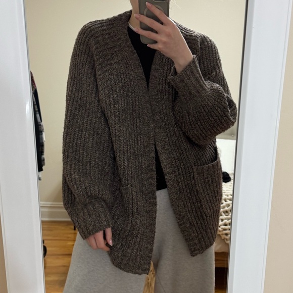 Olivaceous Sweaters - Olivaceous Chunky Ribbed Open-Front Cardigan in Brown